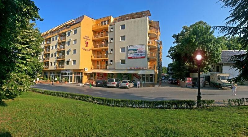 Elias Apartment Златни пясъци Екстериор снимка