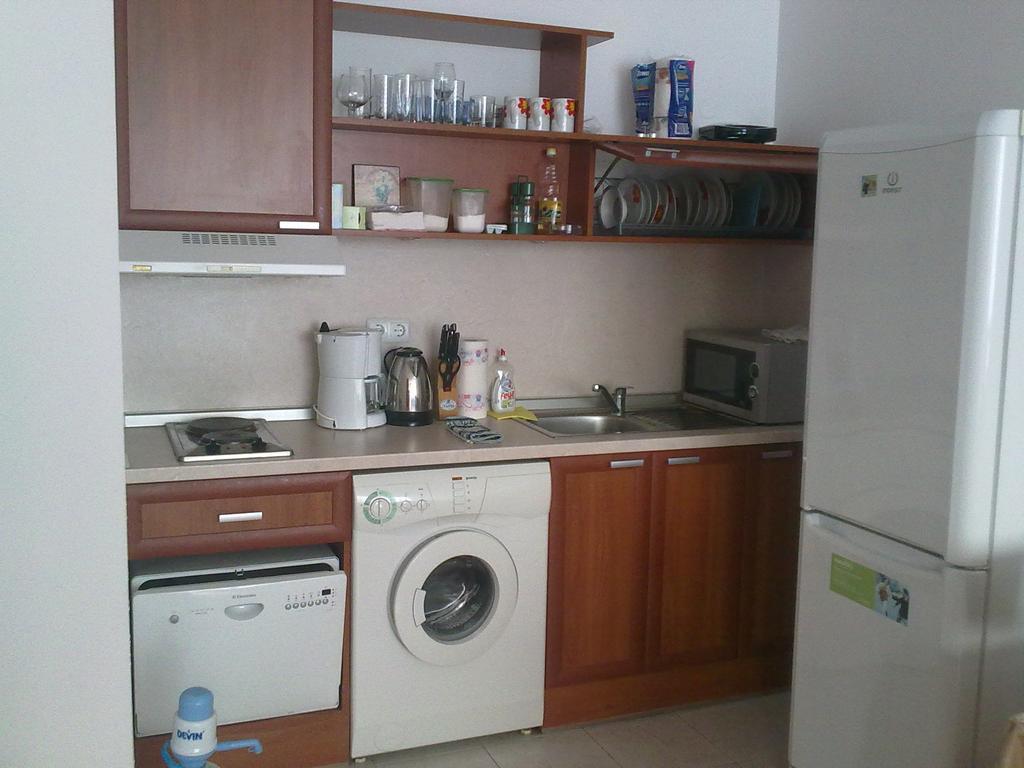 Elias Apartment Златни пясъци Екстериор снимка